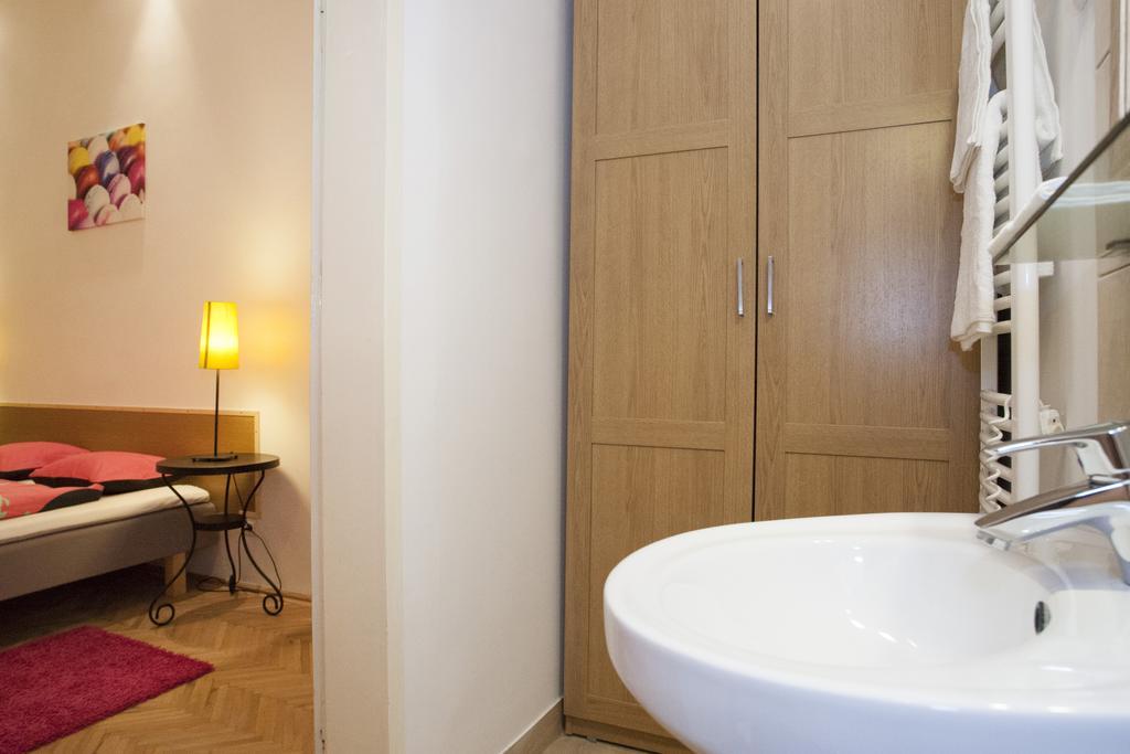 Apartamento Carolyn Apartman In The Old City Budapest Exterior foto