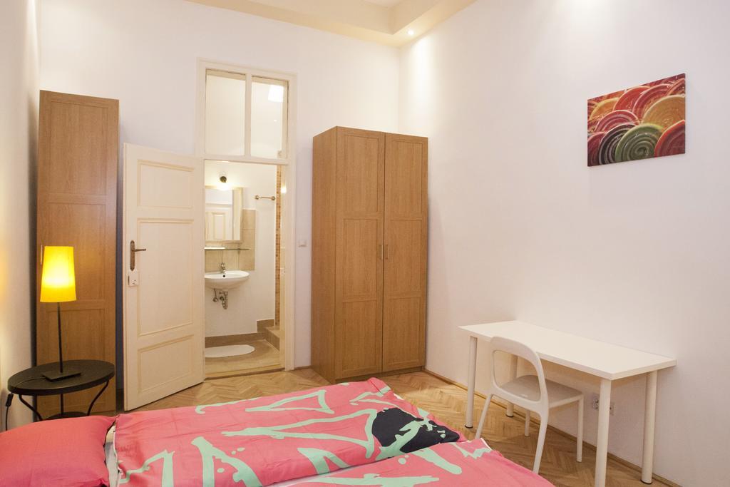 Apartamento Carolyn Apartman In The Old City Budapest Exterior foto